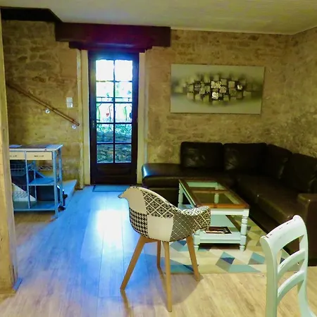 La Vieille Ferme: Superbe Complexe De 3 Gites En Pierre Avec Piscine Au Coeur Du Perigord Noir Saint-Genies Exterior photo