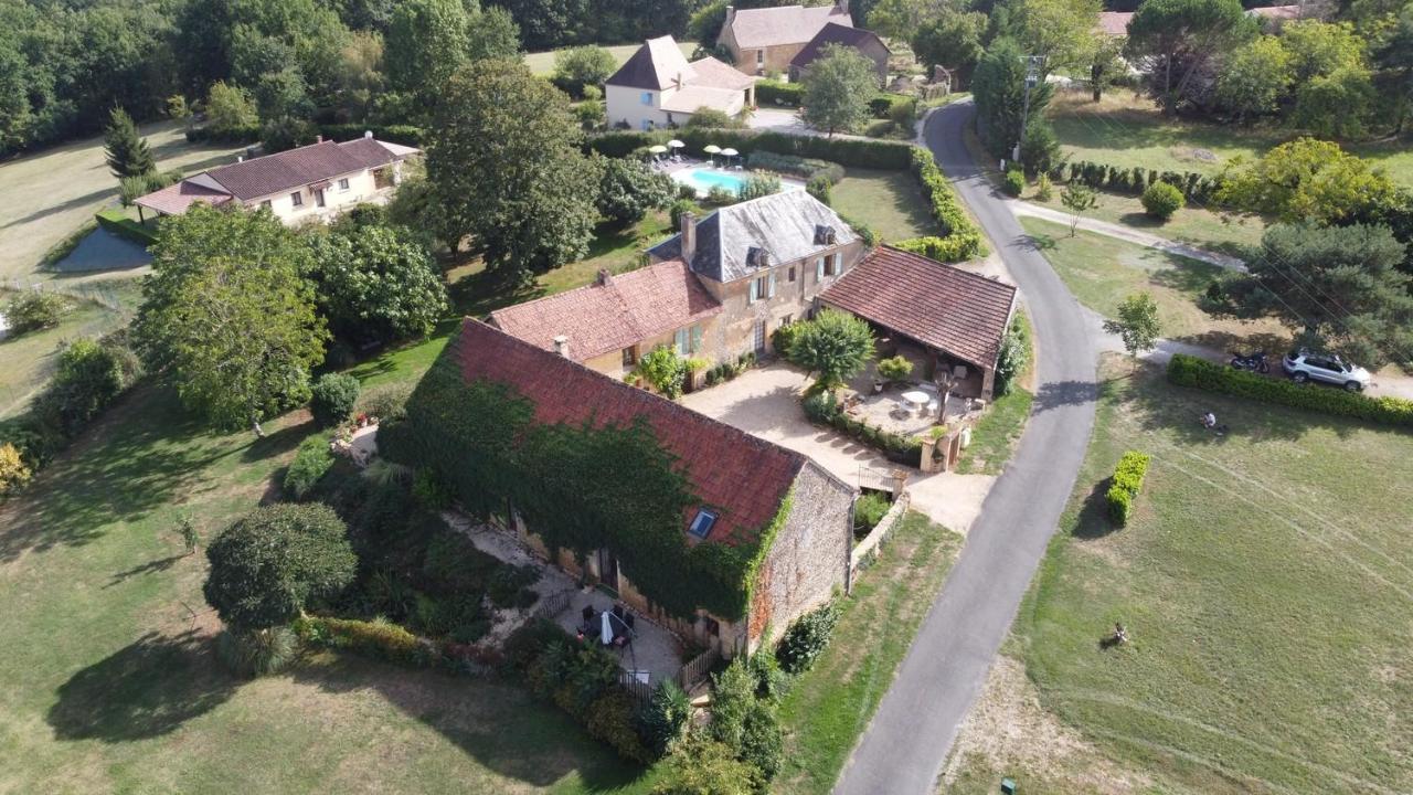 Holiday home La Vieille Ferme: Superbe Complexe De 3 En Pierre Avec Piscine Au Coeur Du Perigord Noir *